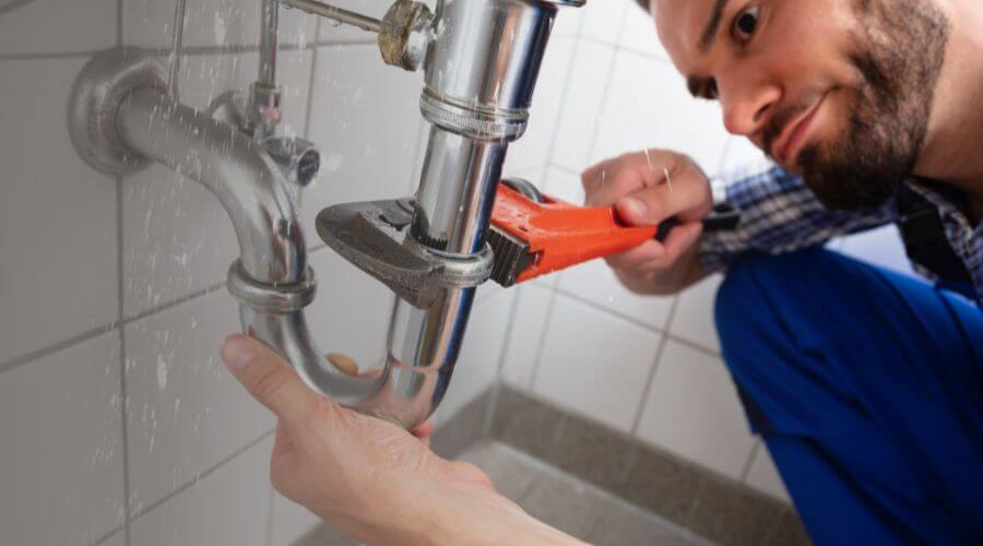 Professional emergency plumbing in Bearden, AR
